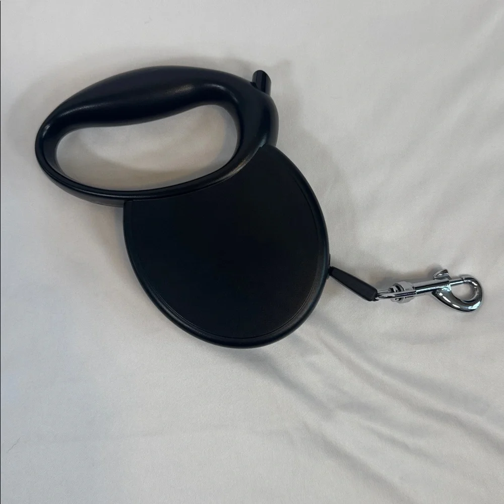 Black Retractable Dog Leash & short black leash - NWOT